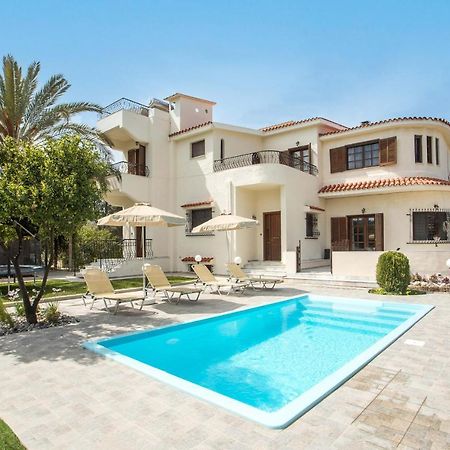 Hriska Luxury Villa إكْسِيا المظهر الخارجي الصورة