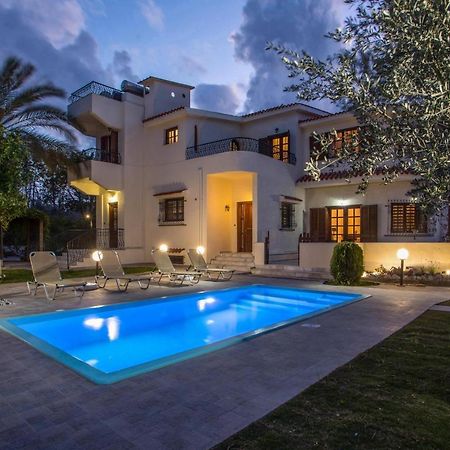 Hriska Luxury Villa إكْسِيا المظهر الخارجي الصورة
